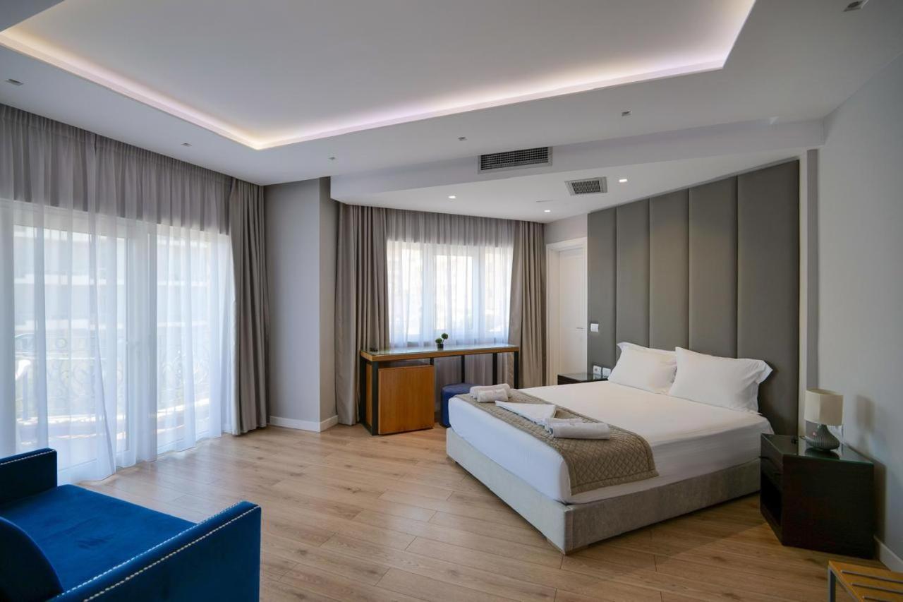 Ami Mar Hotel Sarande Exterior photo
